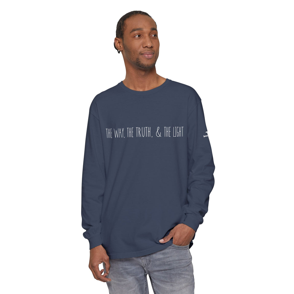 The Wayfinder, Sleeved Tee